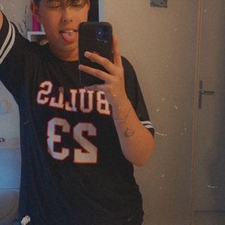 MeloB1995