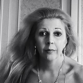 CHANTEUSE05
