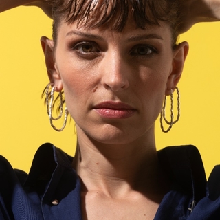 Axell