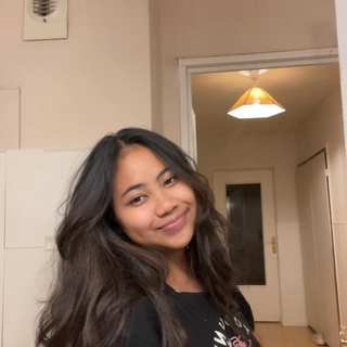 magalie_riona