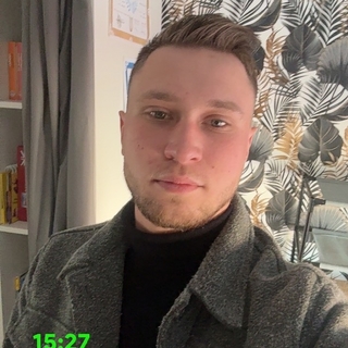Luzy2404
