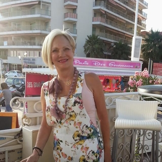 DIANNEDECESARE
