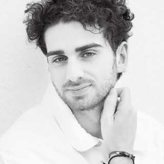 raphaeladone