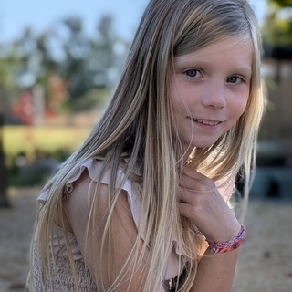 EmelyMi