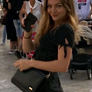 Laure2929