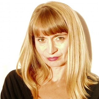 kakineb