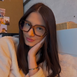Juliaharmand3482