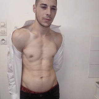 Damien18