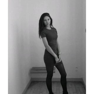 Elodie2106999