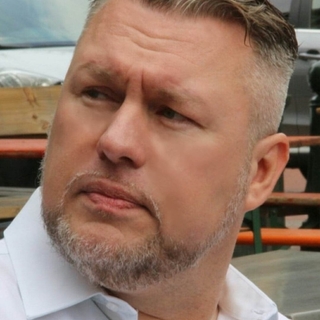 Oli333
