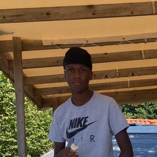Akil08