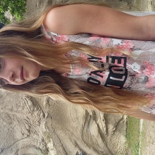 louanne47