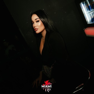 Alexiaballuet13