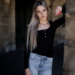 Olivia07