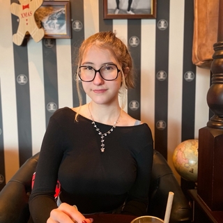 Lucie_16