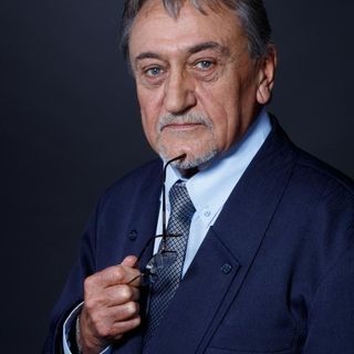 lucsenior