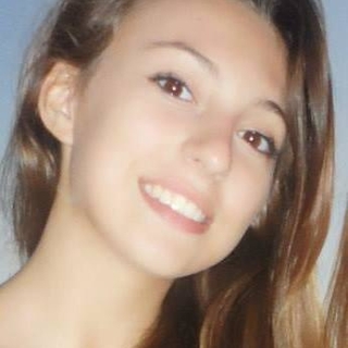 LiliLewis