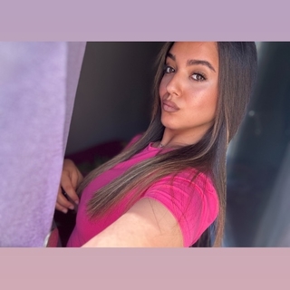 Nesrine_