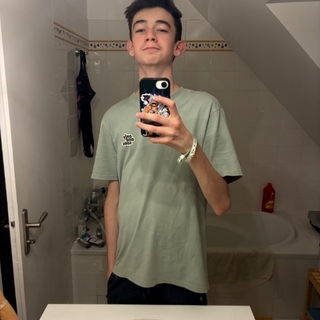 Aureman44