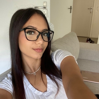 Anissa2304