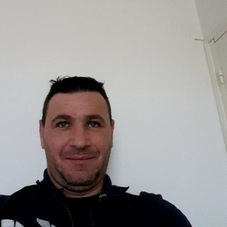 Derf77
