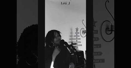 Fly me to the moon cover by Léti_J