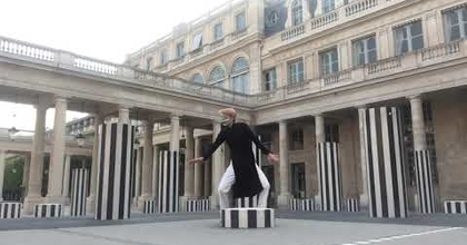 Rencontre dansée avec... Daniel Buren, au coeur du Palais Royal, à Paris