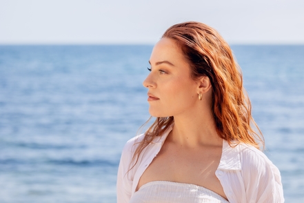 Alexandra Miller, la chanteuse pop et R'n'B révélée dans The Voice of Ireland, annonce la sortie de son EP "Sweetest Morning"